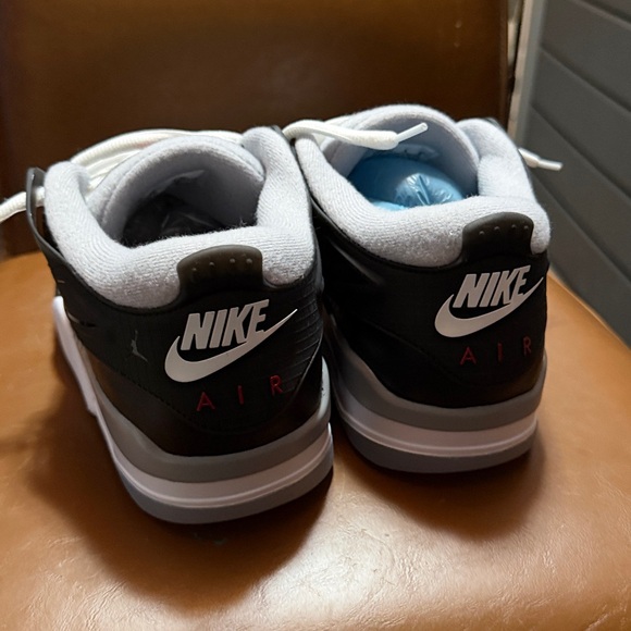 New Nike Jordan shoes in men’s size 12 - Picture 3 of 6